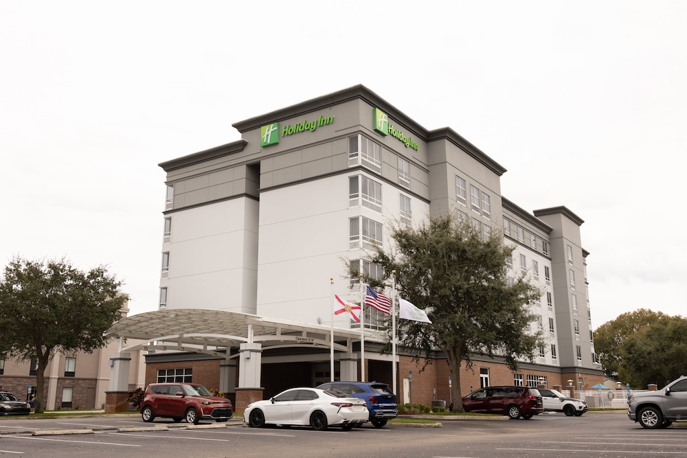 Holiday Inn Winter Haven by IHG — Hotel building in Winter Haven, Florida