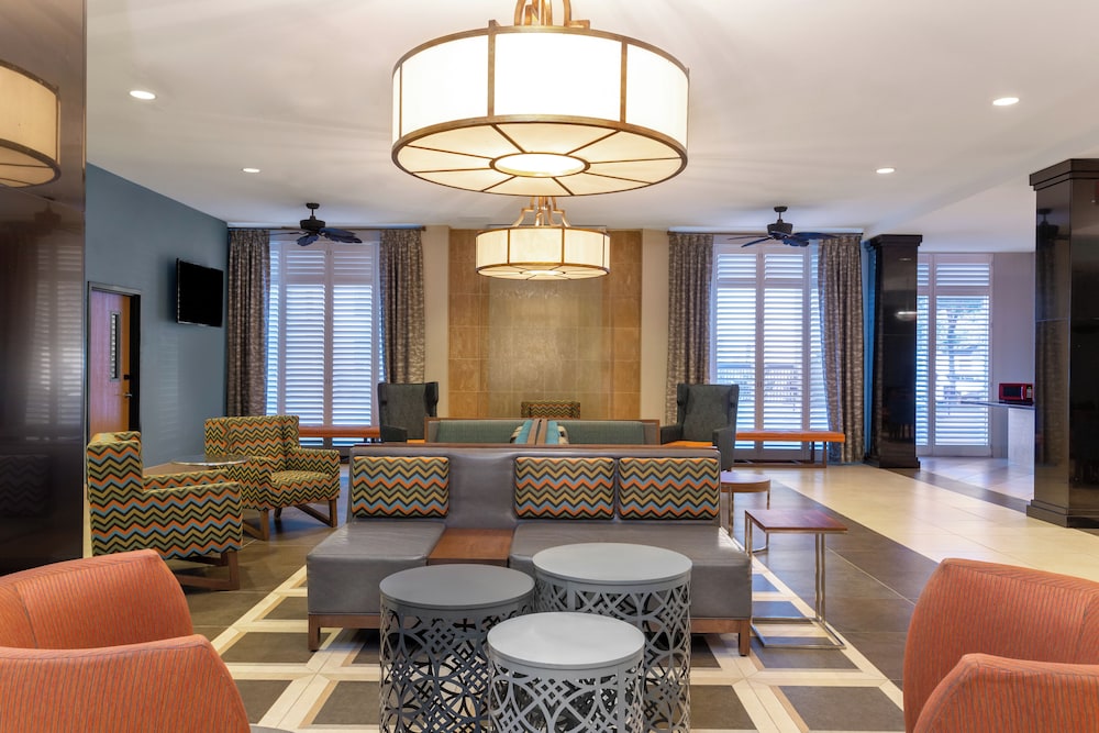 Holiday Inn Winter Haven by IHG — Hotel building in Winter Haven, Florida