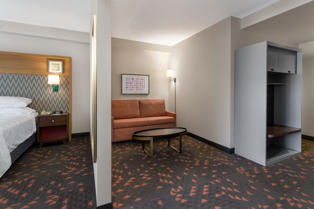 Holiday Inn Winter Haven by IHG — Hotel rooms in Winter Haven, Florida
