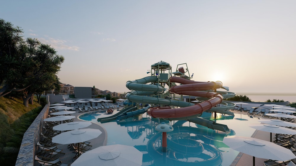 Elios Hill - Sun Kissed Happiness — Swimming pool in Hersonissos