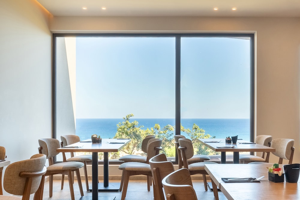 Elios Hill - Sun Kissed Happiness — Restaurant & bars in Hersonissos