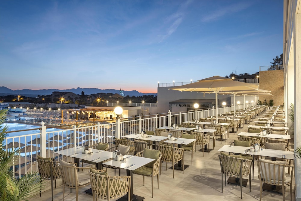 Arcanus Hotels Trendline Side — Restaurant & bars in Side