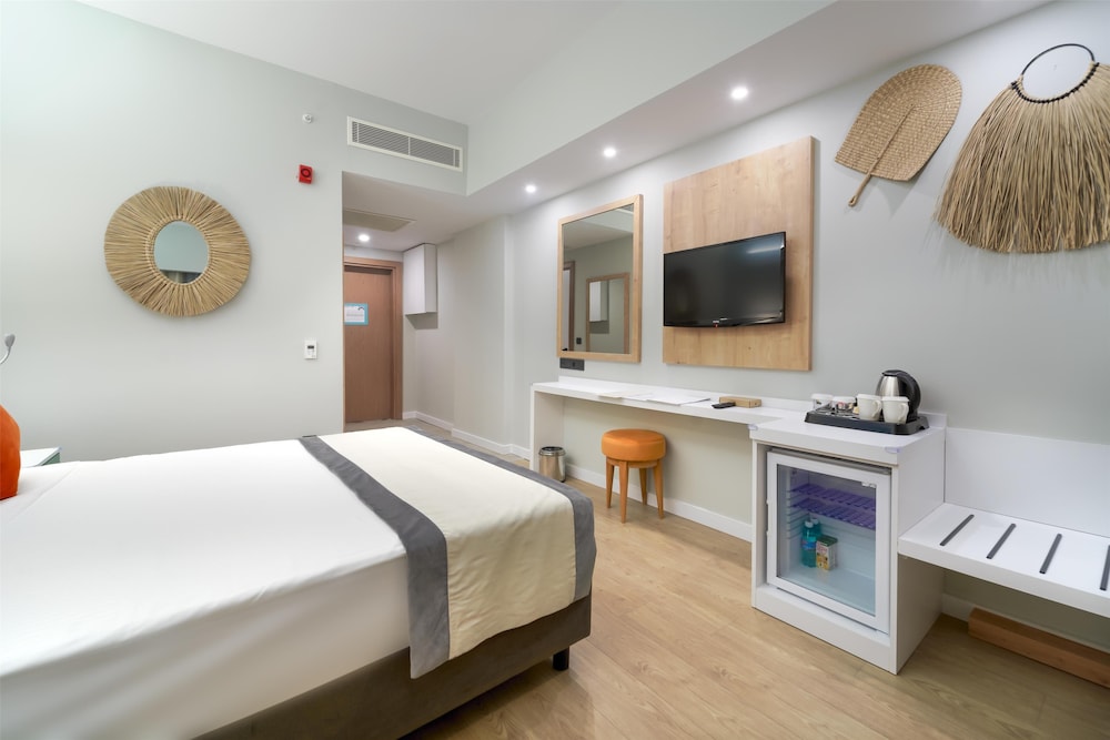 Arcanus Hotels Trendline Side — Hotel rooms in Side