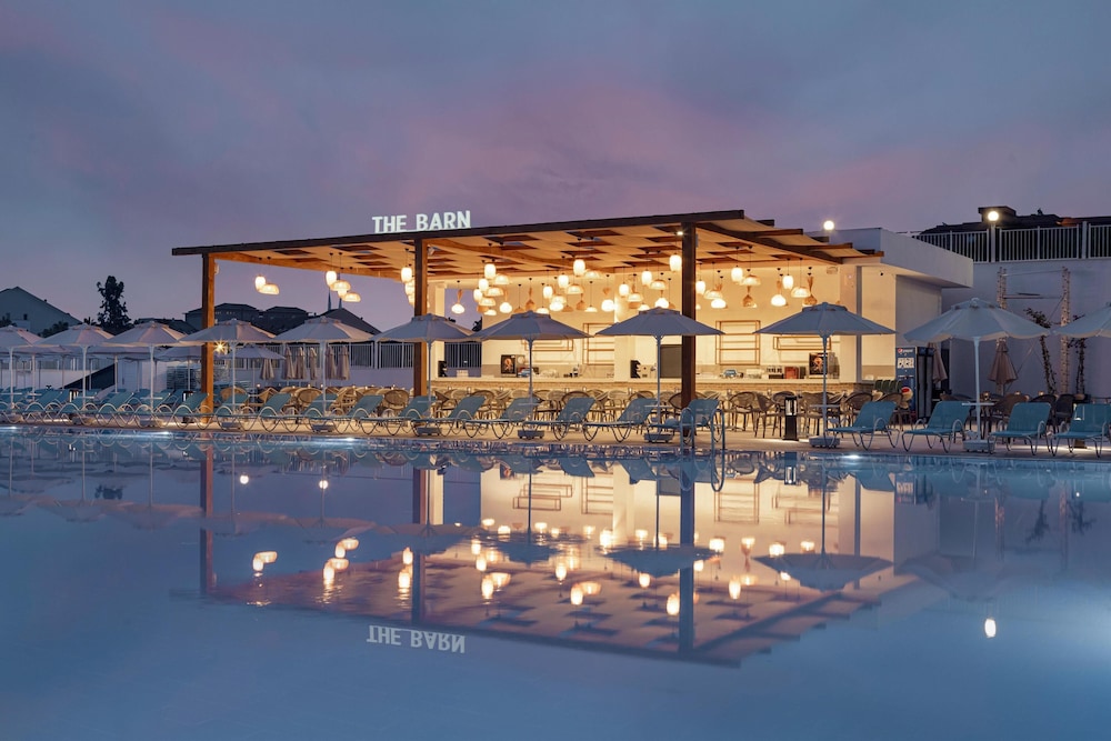 Arcanus Hotels Trendline Side — Restaurant & bars in Side