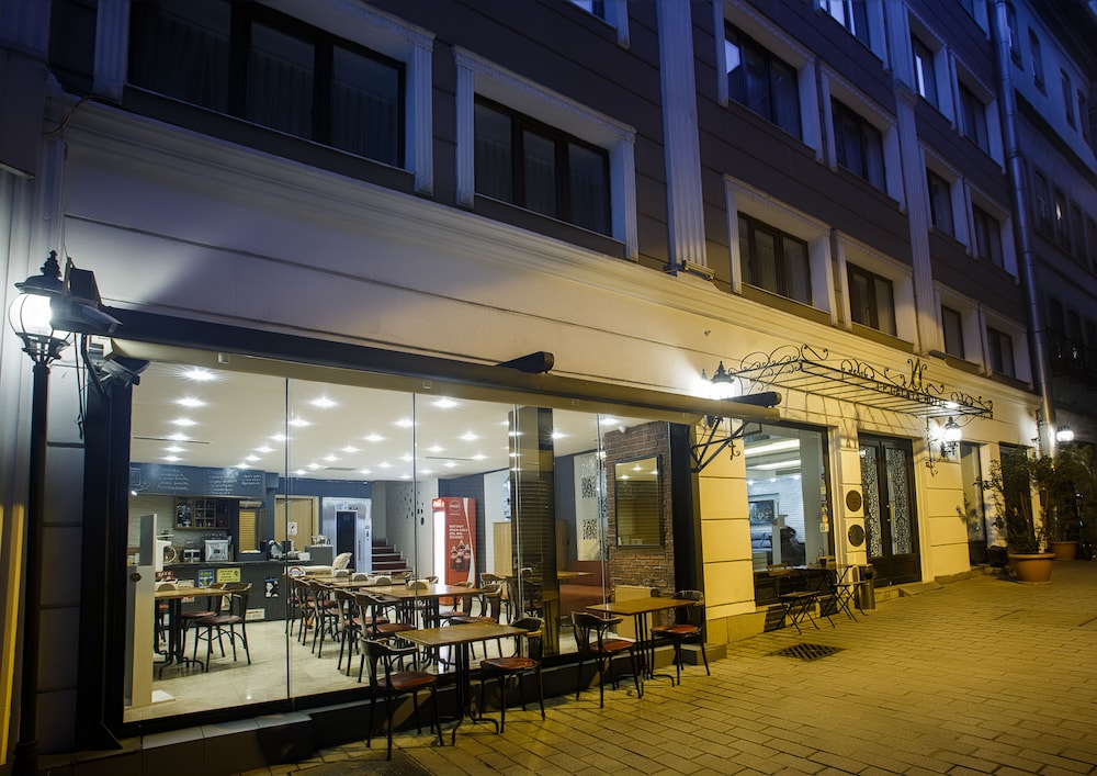 P Galata Boutique Hotel - zdjęcie 2