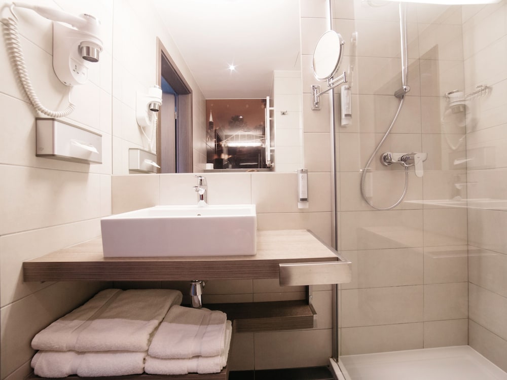 Q Hotel Plus Wroclaw — Wroclaw, Lower Silesia