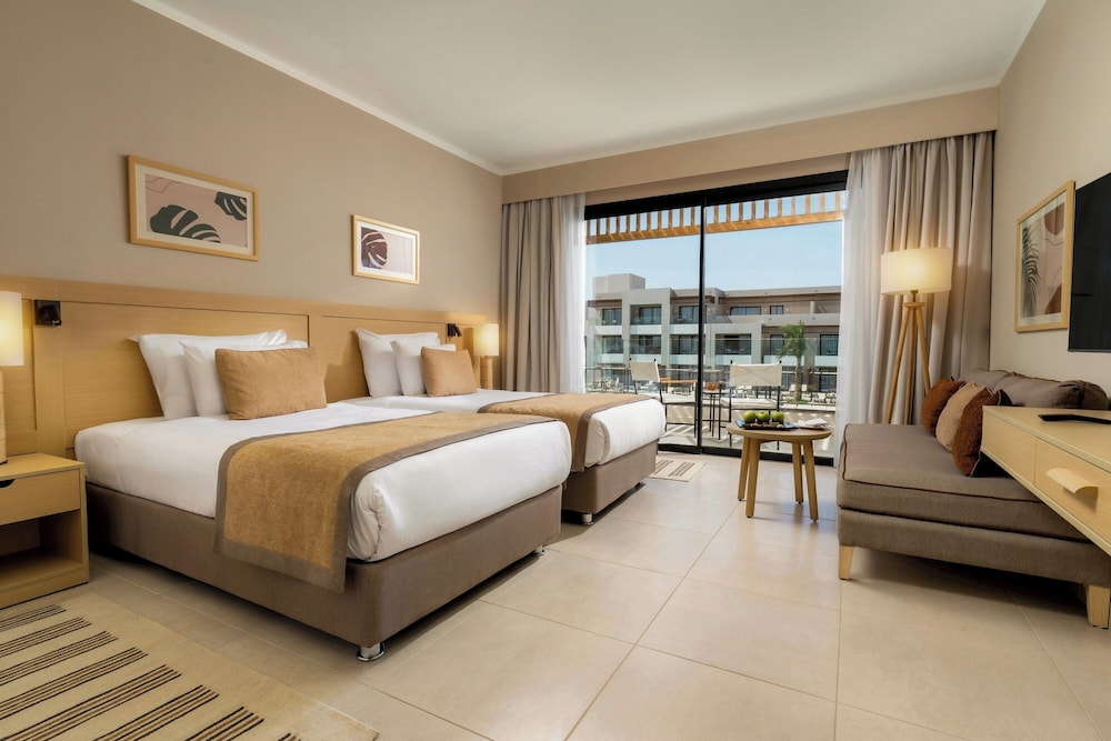 JAZ Elite Amara — Hotel rooms in Marsa Alam, Red Sea