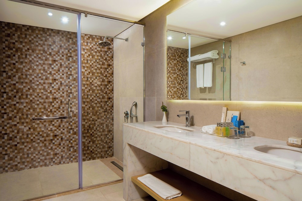 JAZ Elite Amara — Hotel rooms in Marsa Alam, Red Sea