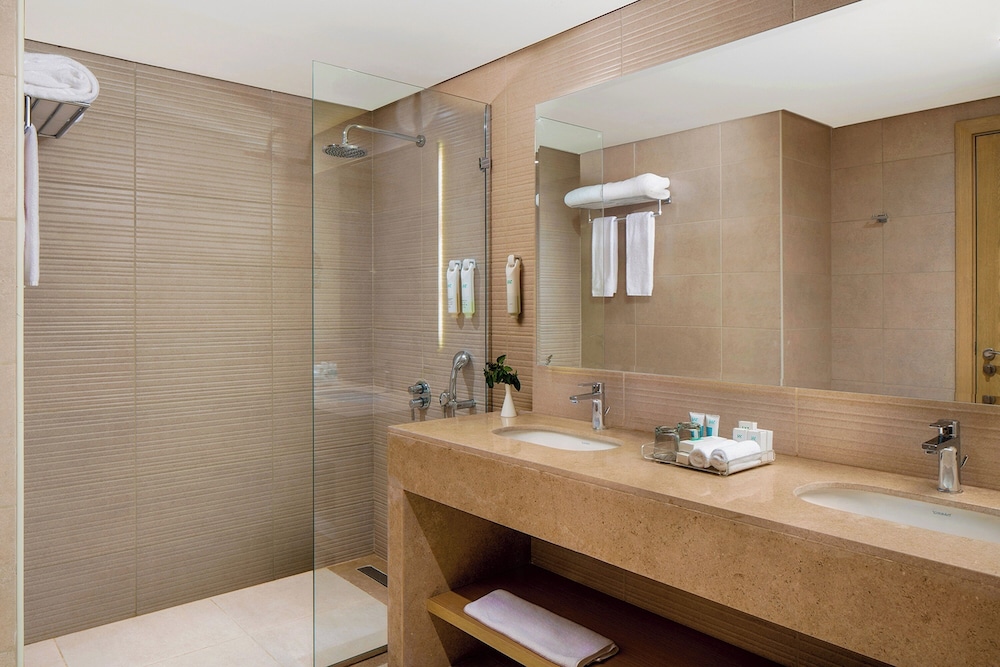 JAZ Elite Amara — Hotel rooms in Marsa Alam, Red Sea