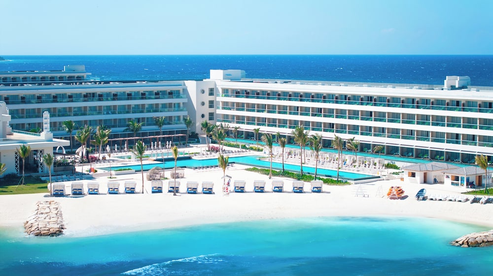 Princess Grand Jamaica Resort - All Inclusive — Main photo in Green Island