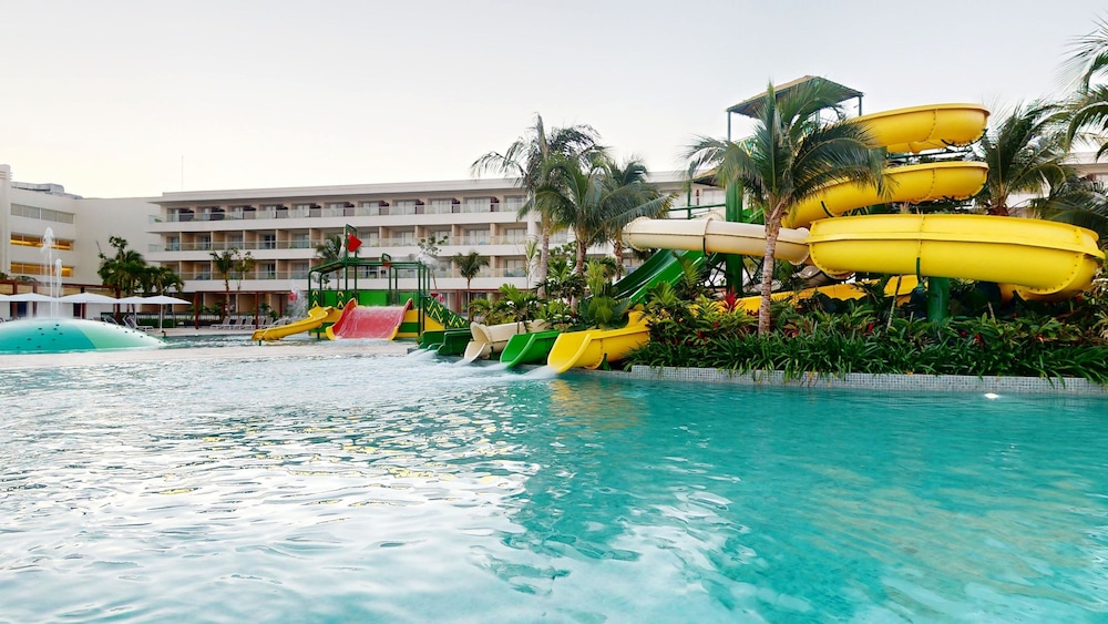Princess Grand Jamaica Resort - All Inclusive — Attractions for children in Green Island