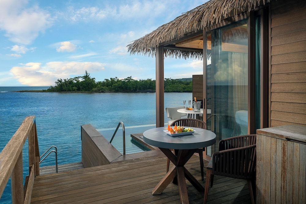 Princess Senses The Mangrove Resort - Luxury Adults Only - All Inclusive — Hotel rooms in Green Island