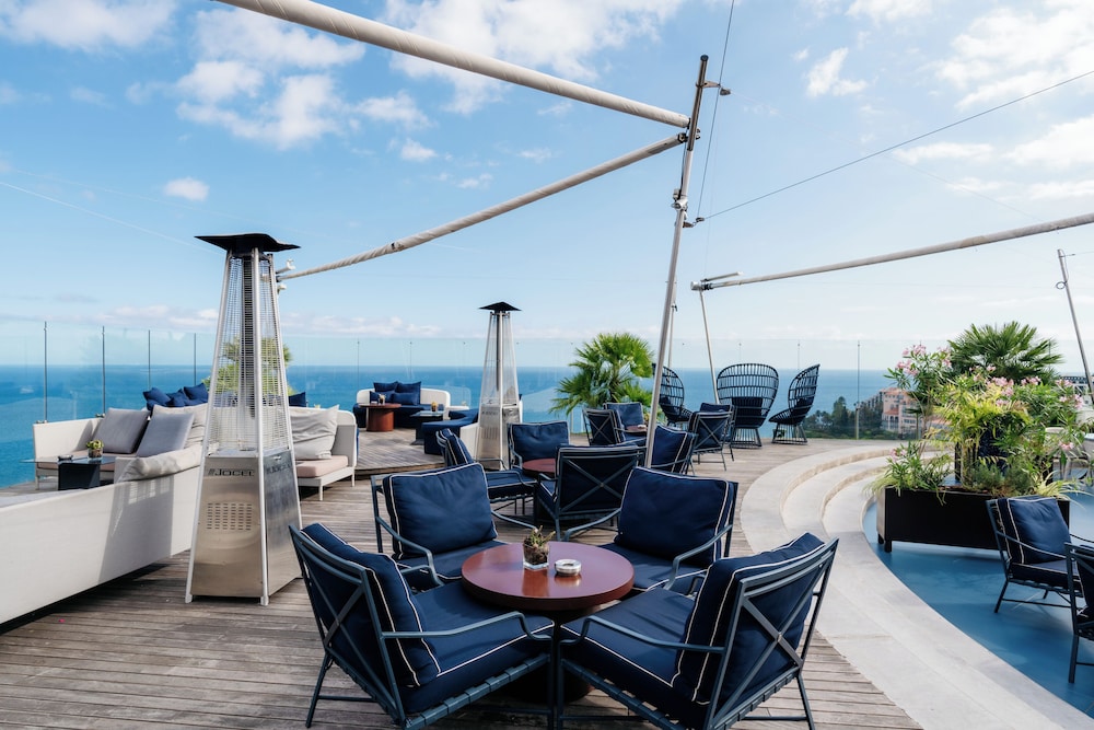 The Reserve - The Leading Hotels of the World - Savoy Signature — Restaurant & bars in Funchal, Madeira