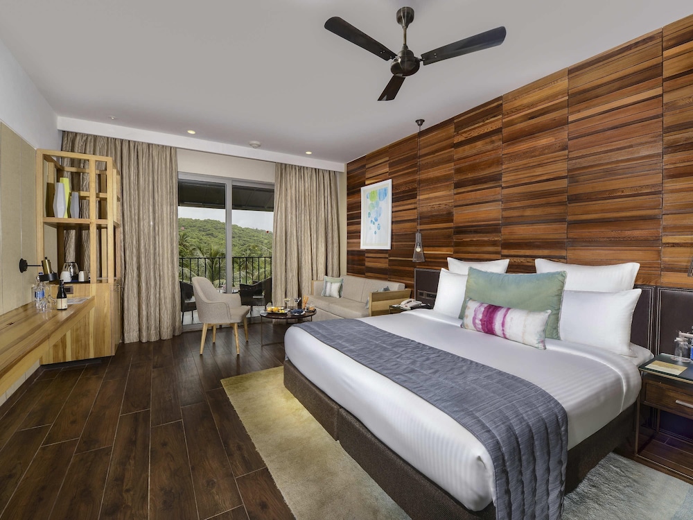 Novotel Goa Candolim Hotel — Hotel rooms in Candolim, Goa