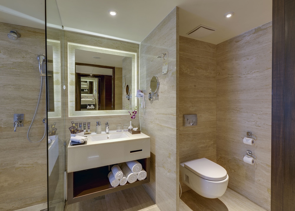 Novotel Goa Candolim Hotel — Hotel rooms in Candolim, Goa