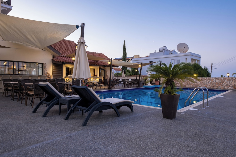 Anais Bay Hotel — Swimming pool in Protaras, Famagusta Region