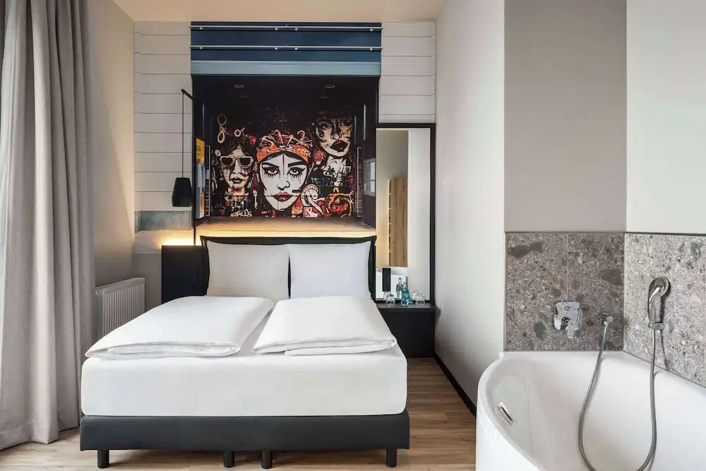 B&B HOTEL Berlin-Kreuzberg — Hotel rooms in Berlin, Berlin