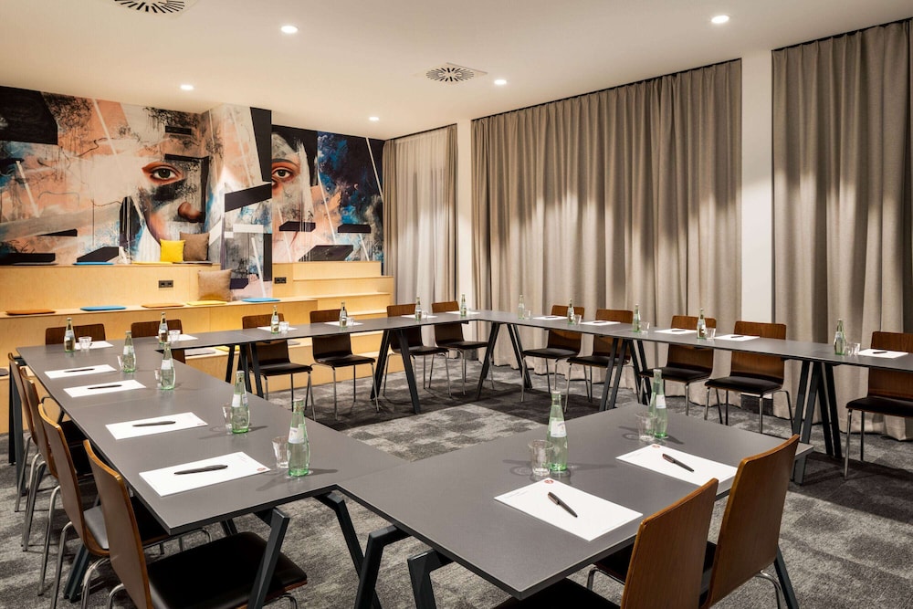 B&B HOTEL Berlin-Kreuzberg — Hotel rooms in Berlin, Berlin