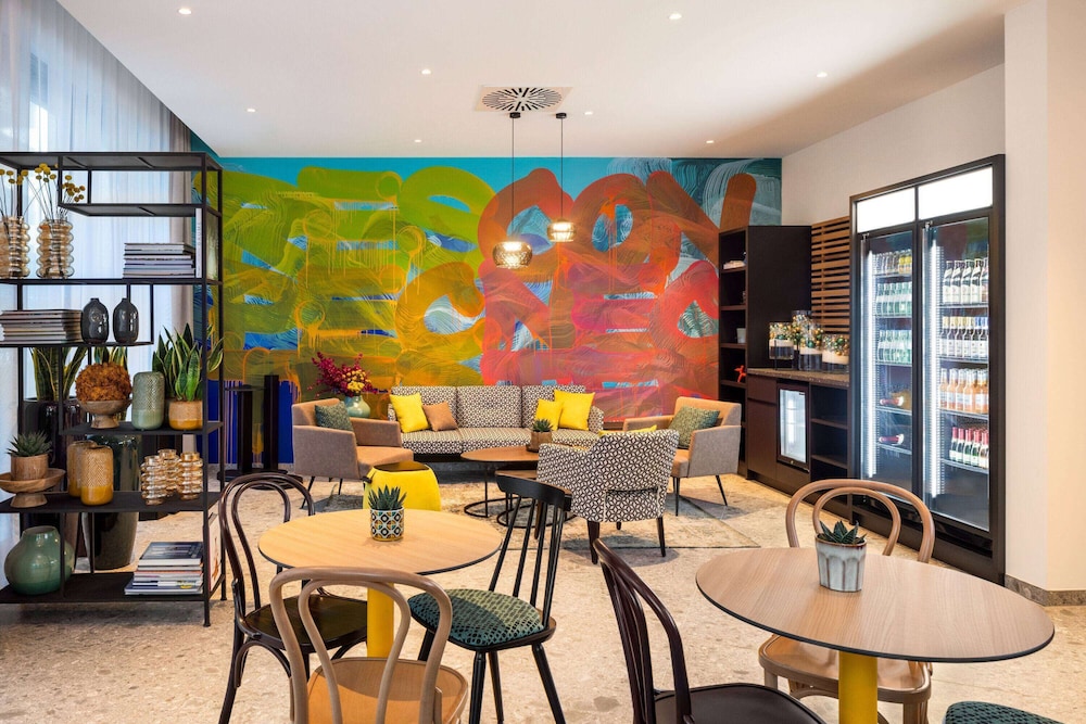 B&B HOTEL Berlin-Kreuzberg — Restaurant & bars in Berlin, Berlin