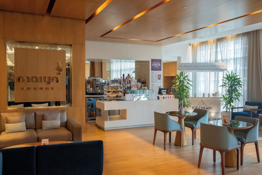 DoubleTree by Hilton Dubai - Jumeirah Beach — Restaurant & bars in Dubai
