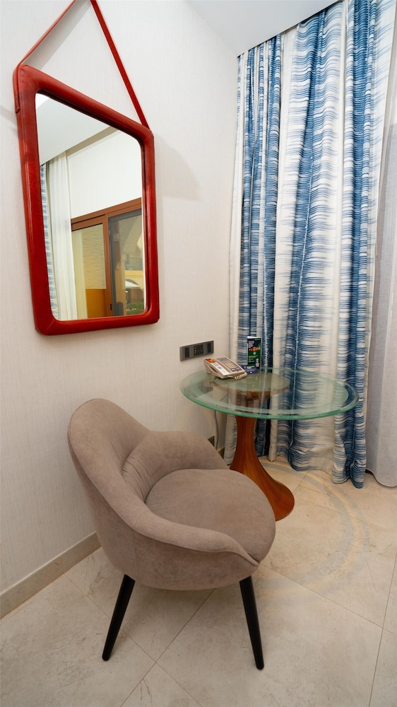 DoubleTree by Hilton Resort & Spa Marjan Island — Hotel rooms in Ras al Khaimah