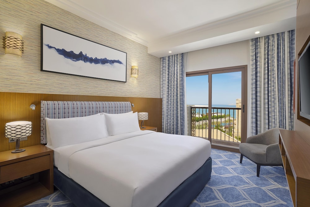 DoubleTree by Hilton Resort & Spa Marjan Island — Hotel rooms in Ras al Khaimah