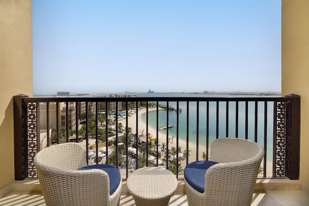 DoubleTree by Hilton Resort & Spa Marjan Island — Beach in Ras al Khaimah