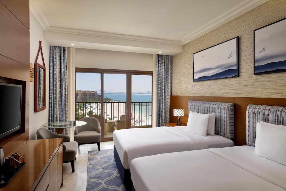 DoubleTree by Hilton Resort & Spa Marjan Island — Hotel rooms in Ras al Khaimah