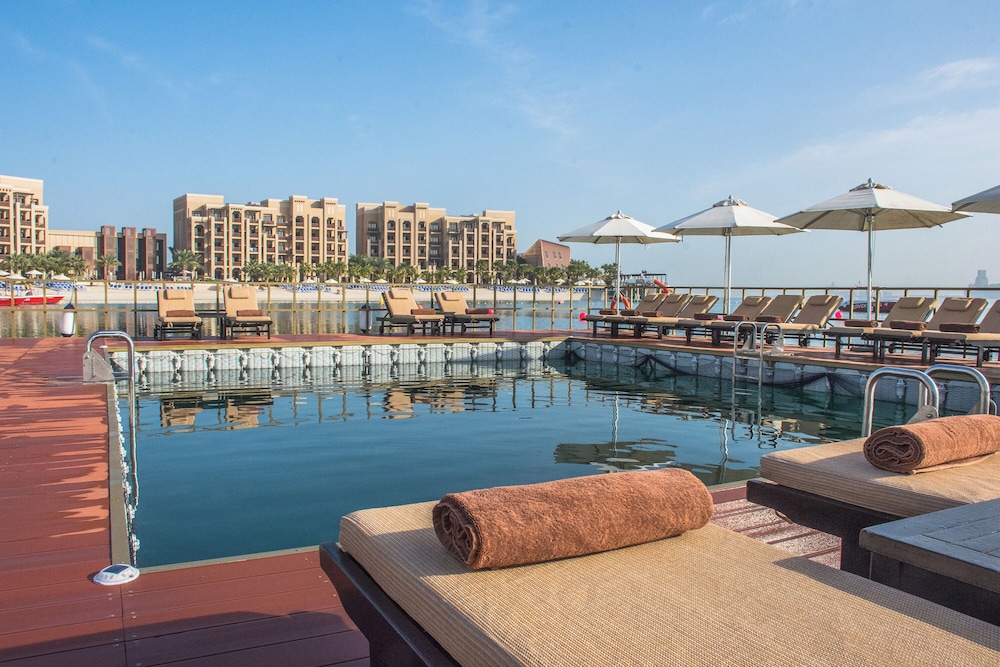 DoubleTree by Hilton Resort & Spa Marjan Island — Swimming pool in Ras al Khaimah