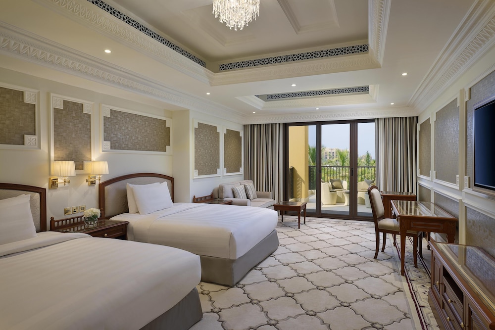DoubleTree by Hilton Resort & Spa Marjan Island — Hotel rooms in Ras al Khaimah