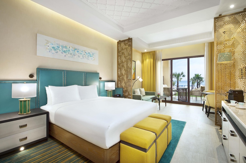 DoubleTree by Hilton Resort & Spa Marjan Island — Hotel rooms in Ras al Khaimah