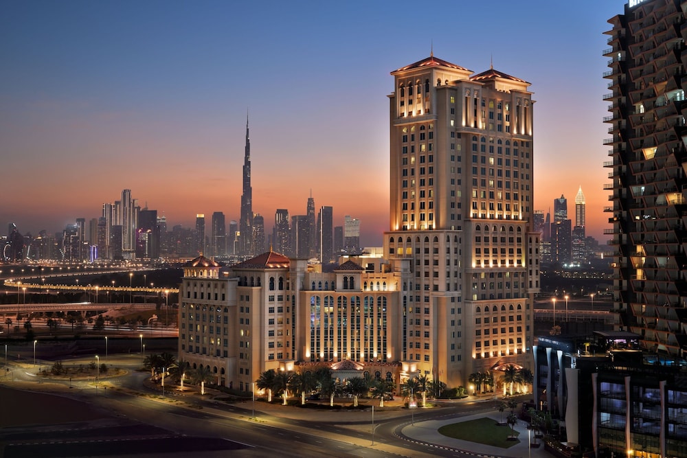 Marriott Hotel Al Jaddaf, Dubai — Hotel building in Dubai