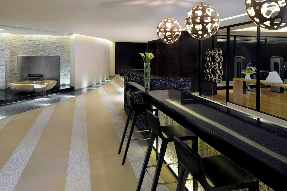 Marriott Hotel Al Jaddaf, Dubai — Restaurant & bars in Dubai