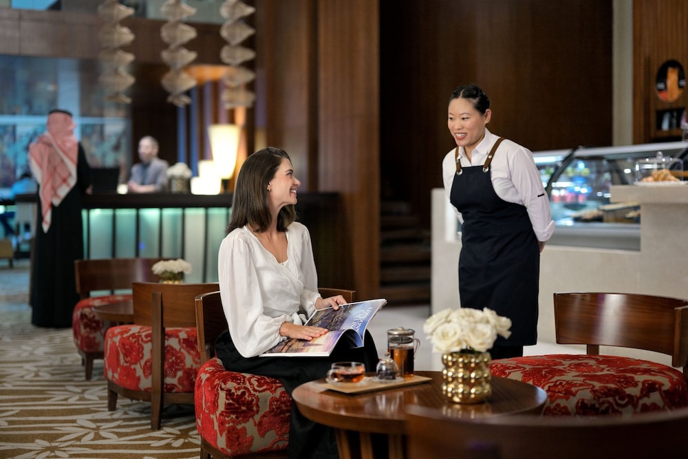 Marriott Hotel Al Jaddaf, Dubai — Restaurant & bars in Dubai