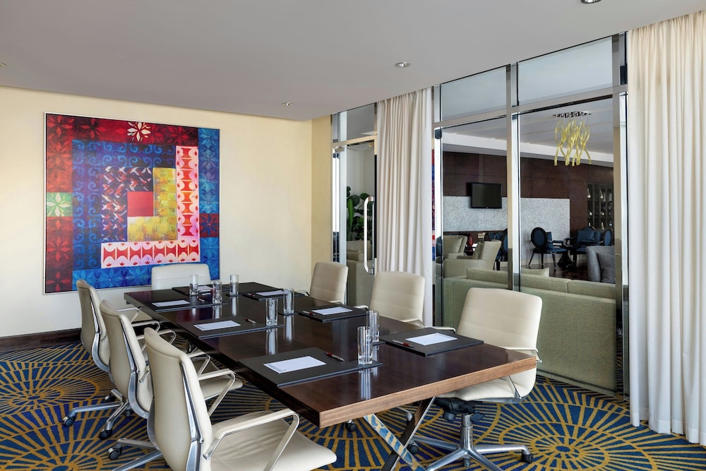 Marriott Hotel Al Jaddaf, Dubai — Restaurant & bars in Dubai