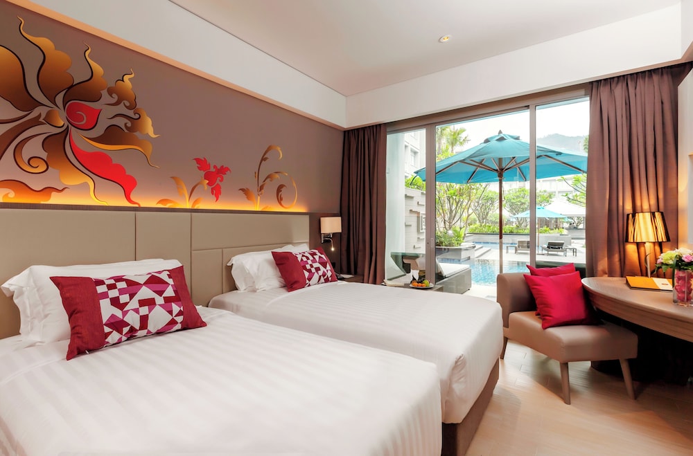 Grand Mercure Phuket Patong — Hotel rooms in Patong Beach, Phuket Province