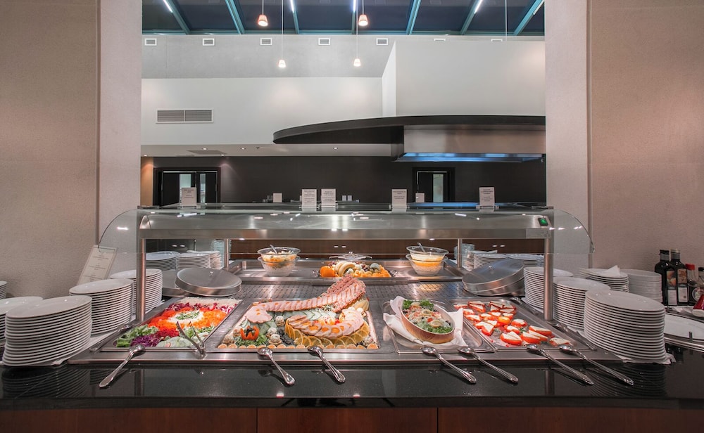 Admiral Grand Hotel — Restaurant & bars in Slano, Dubrovnik-Neretva