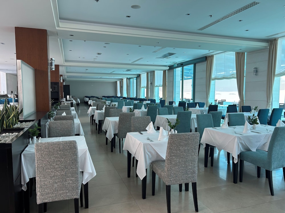 Admiral Grand Hotel — Restaurant & bars in Slano, Dubrovnik-Neretva