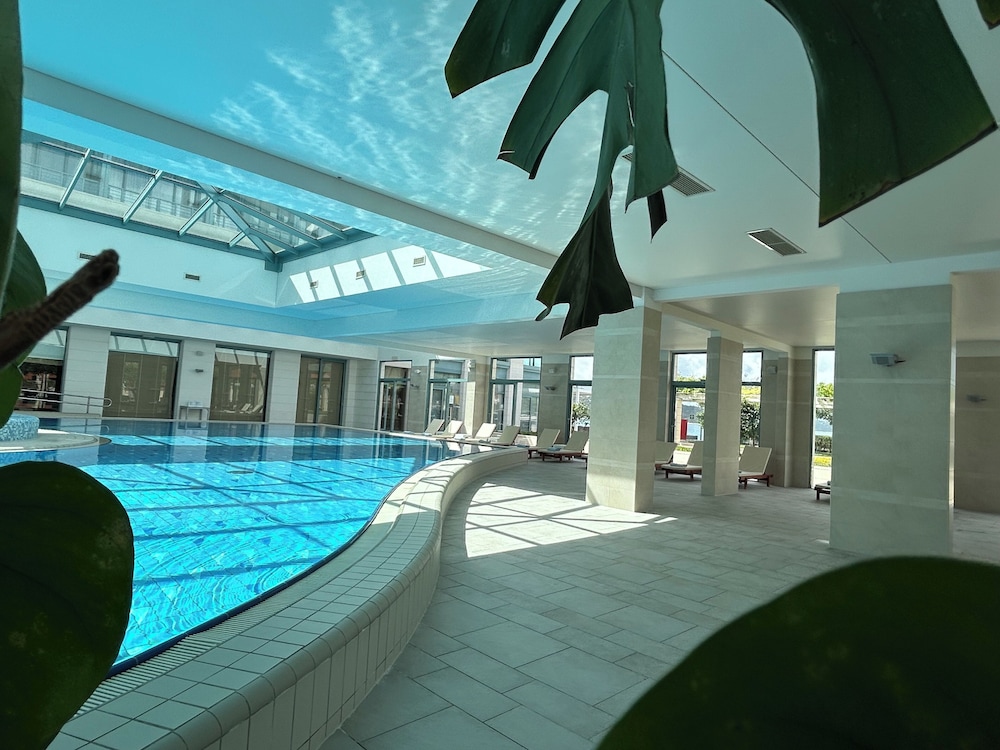 Admiral Grand Hotel — Swimming pool in Slano, Dubrovnik-Neretva