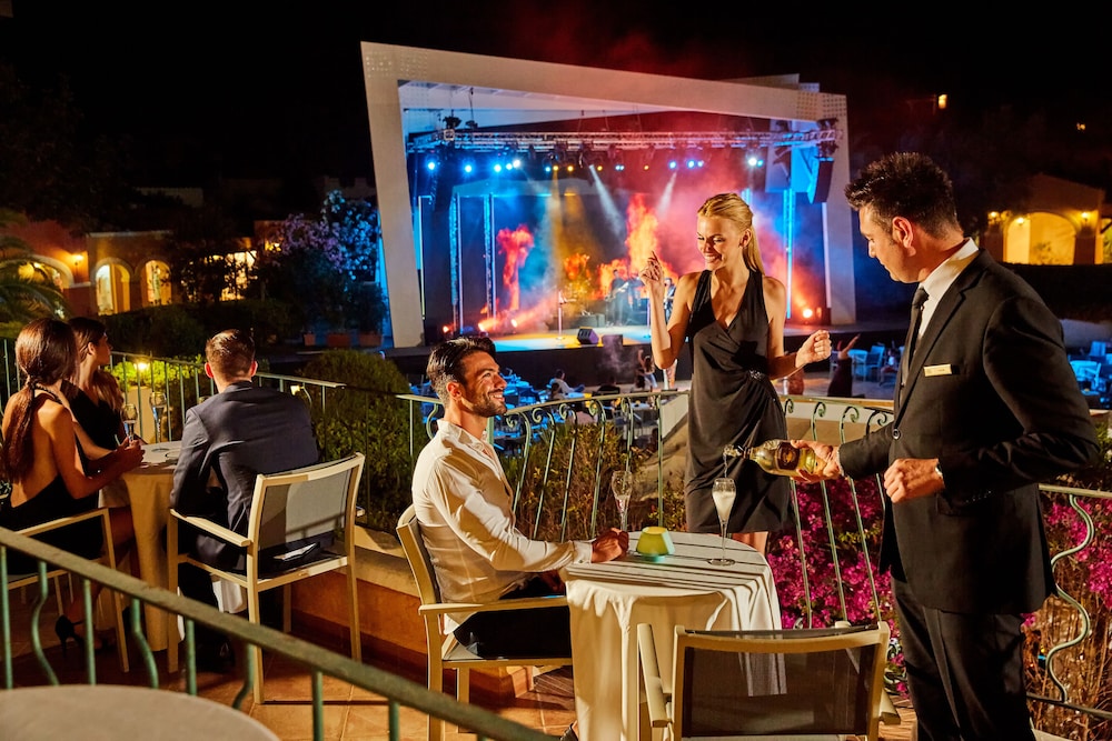 Forte Village Resort – Le Palme — Restaurant & bars in Santa Margherita di Pula, Sardinia