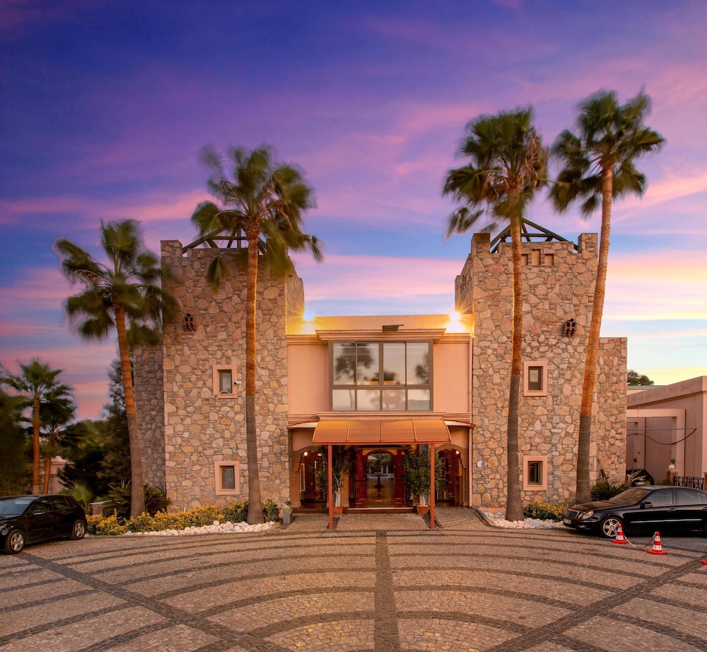 Selectum Collection Bodrum (Ex. Kairaba Bodrum Imperial) - All inclusive — Hotel building in Bodrum, Mugla
