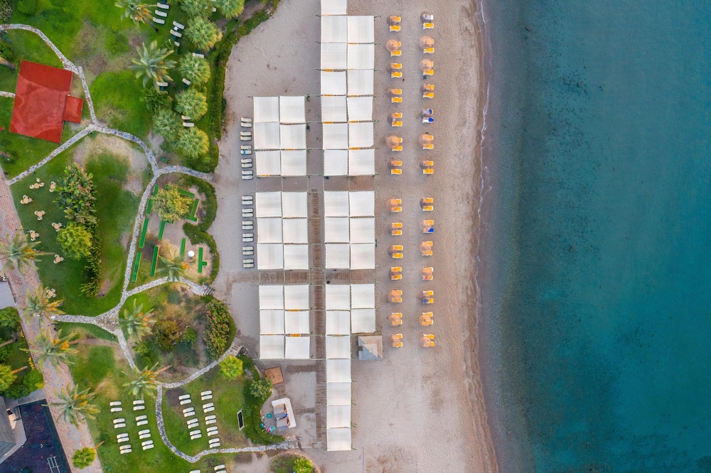 Selectum Collection Bodrum (Ex. Kairaba Bodrum Imperial) - All inclusive — Beach in Bodrum, Mugla