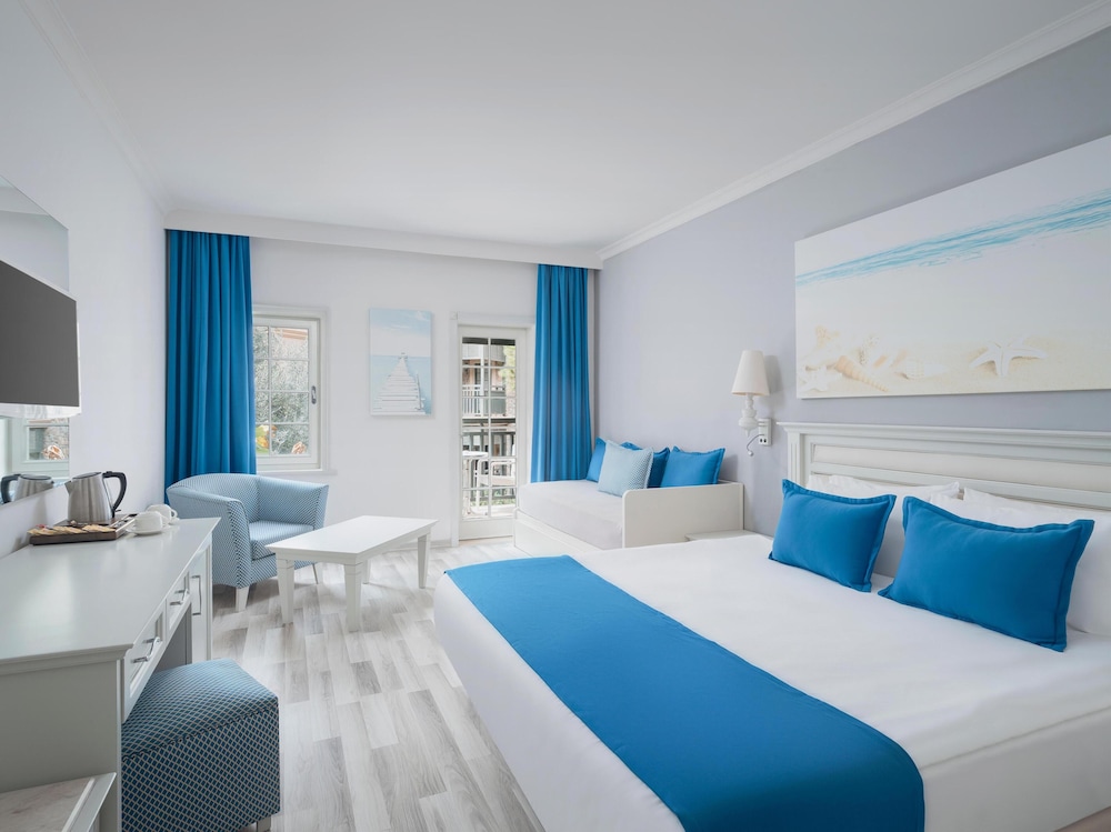 Selectum Collection Bodrum (Ex. Kairaba Bodrum Imperial) - All inclusive — Hotel rooms in Bodrum, Mugla