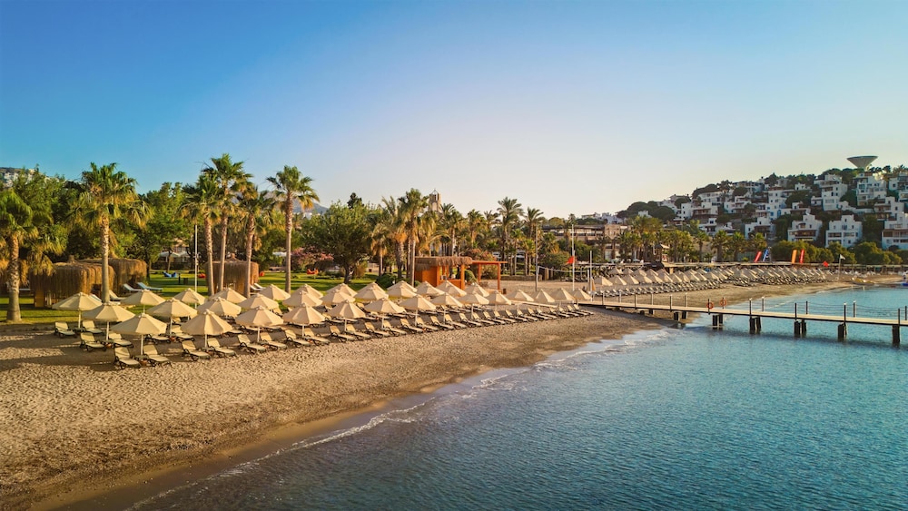 Selectum Collection Bodrum (Ex. Kairaba Bodrum Imperial) - All inclusive — Beach in Bodrum, Mugla