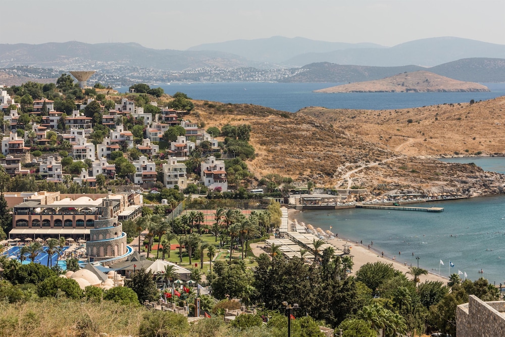 Selectum Collection Bodrum (Ex. Kairaba Bodrum Imperial) - All inclusive — Attractions in the area in Bodrum, Mugla