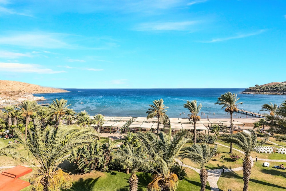 Selectum Collection Bodrum (Ex. Kairaba Bodrum Imperial) - All inclusive — Beach in Bodrum, Mugla