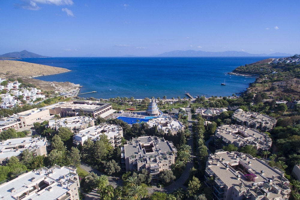 Selectum Collection Bodrum (Ex. Kairaba Bodrum Imperial) - All inclusive — Hotel building in Bodrum, Mugla