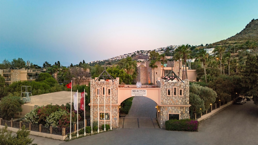 Selectum Collection Bodrum (Ex. Kairaba Bodrum Imperial) - All inclusive — Attractions in the area in Bodrum, Mugla