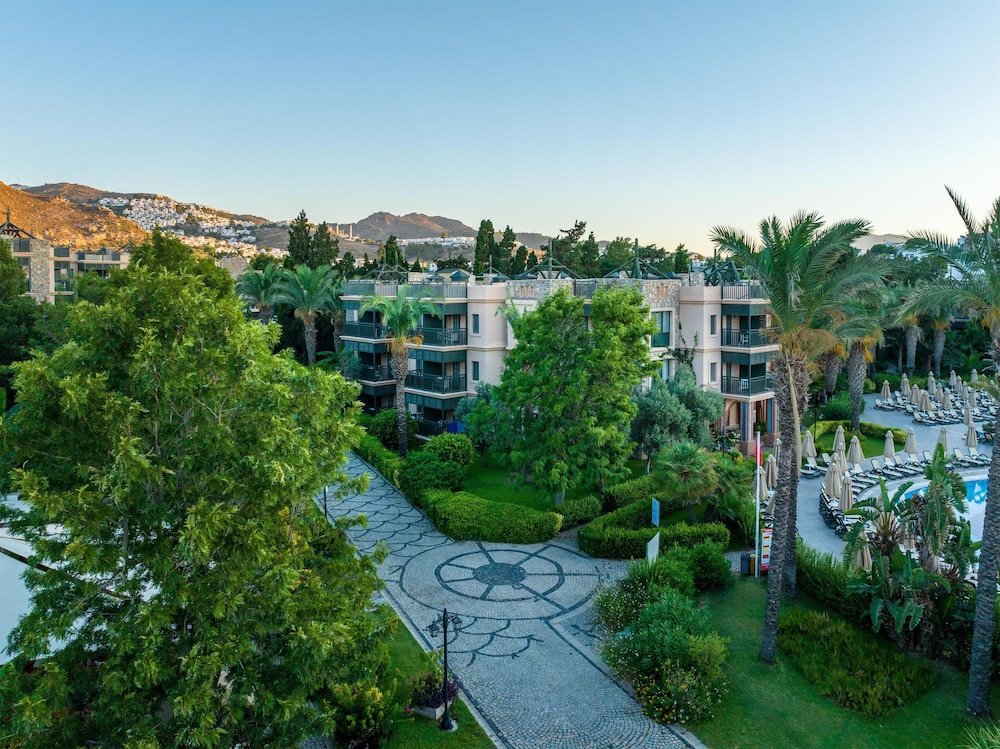 Selectum Collection Bodrum (Ex. Kairaba Bodrum Imperial) - All inclusive — Hotel building in Bodrum, Mugla