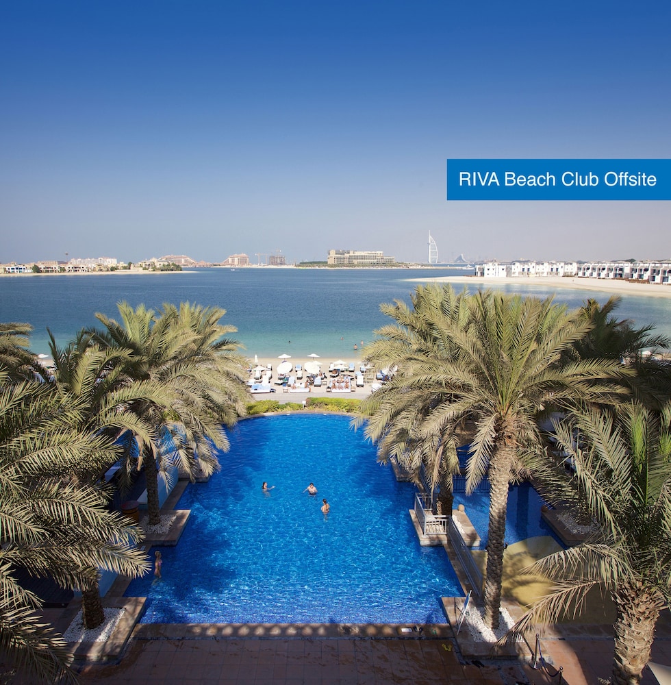 Mövenpick Hotel Jumeirah Lakes Towers